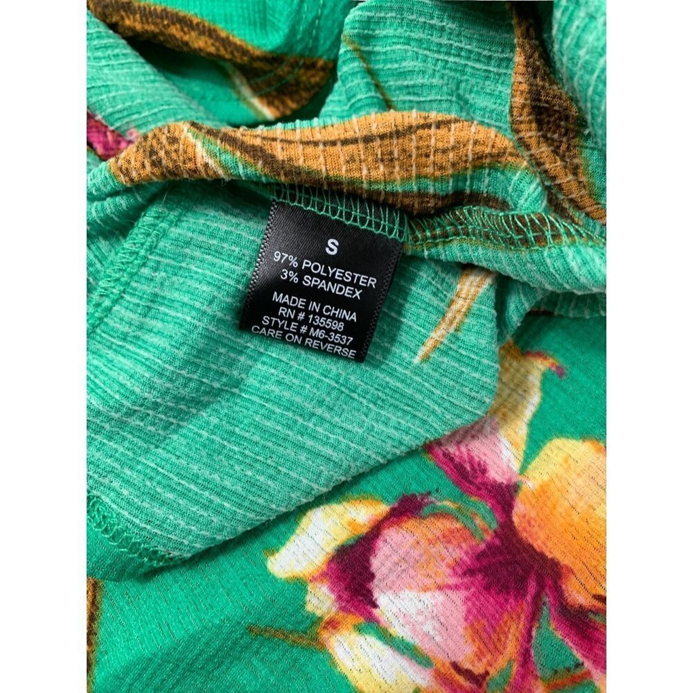 Cure Women's Green Floral Dress - Picture 4 of 6